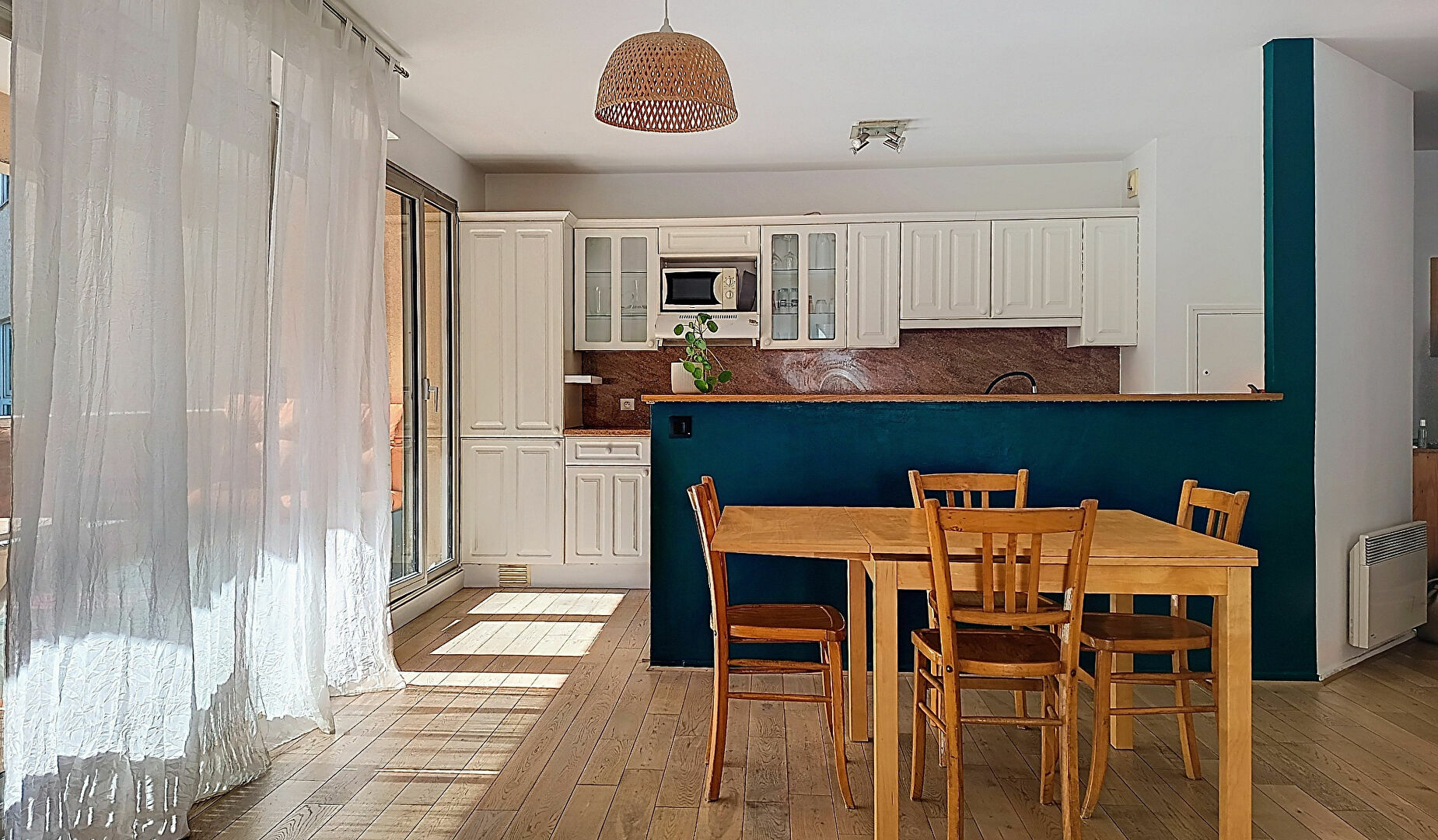 Appartement Vanves 3 pièce(s meublées 72.42 m2