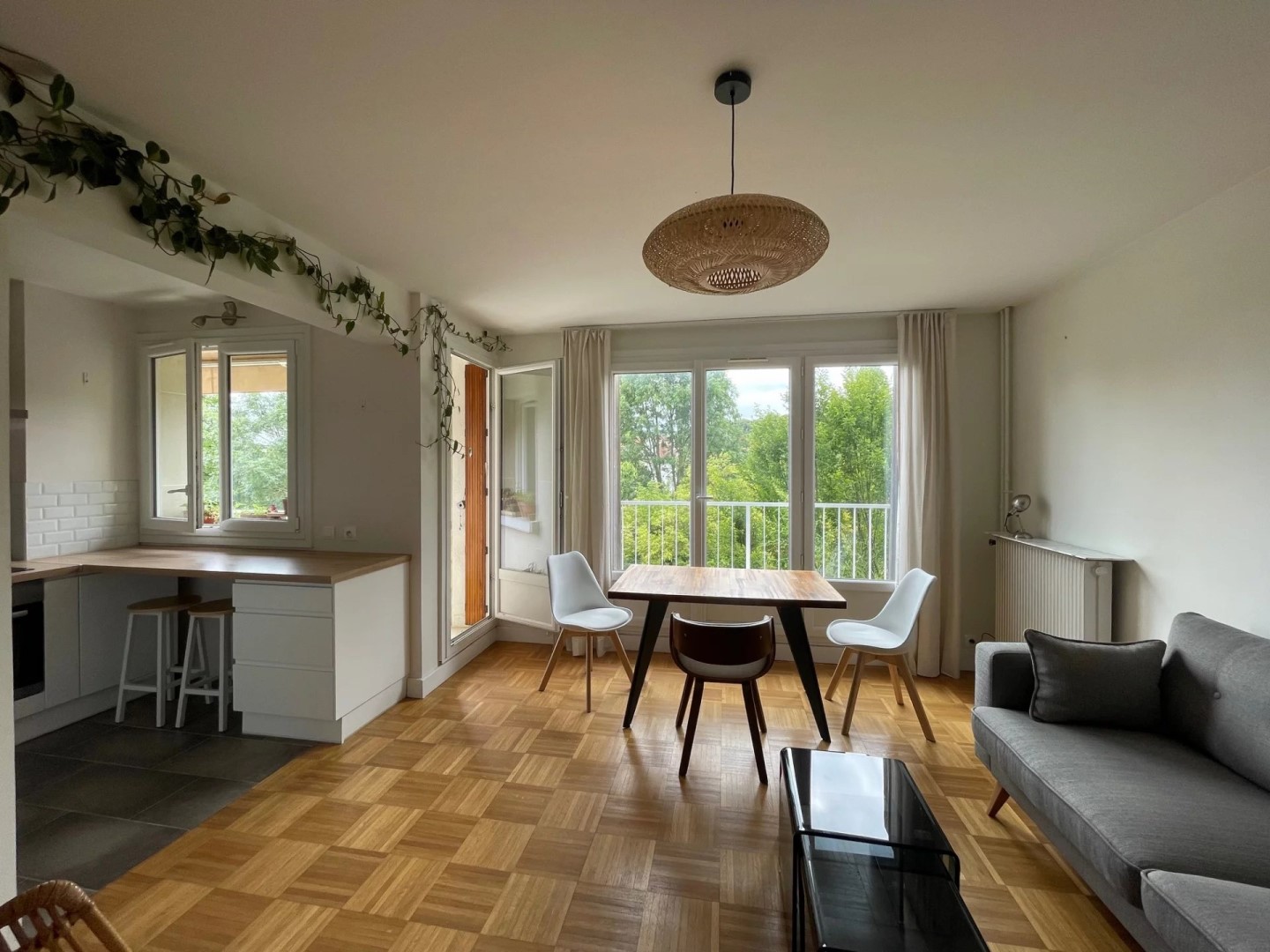 Affitto appartamento di 44 mq a MEUDON