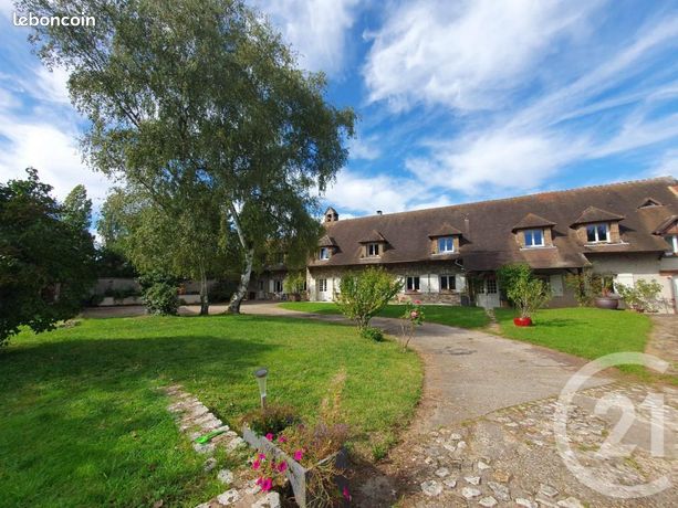 10-Room House 370 sqm with Independent Studio Mantes la Jolie