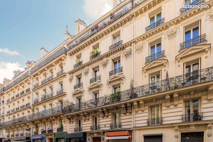 Four-room apartment in Paris (75009)