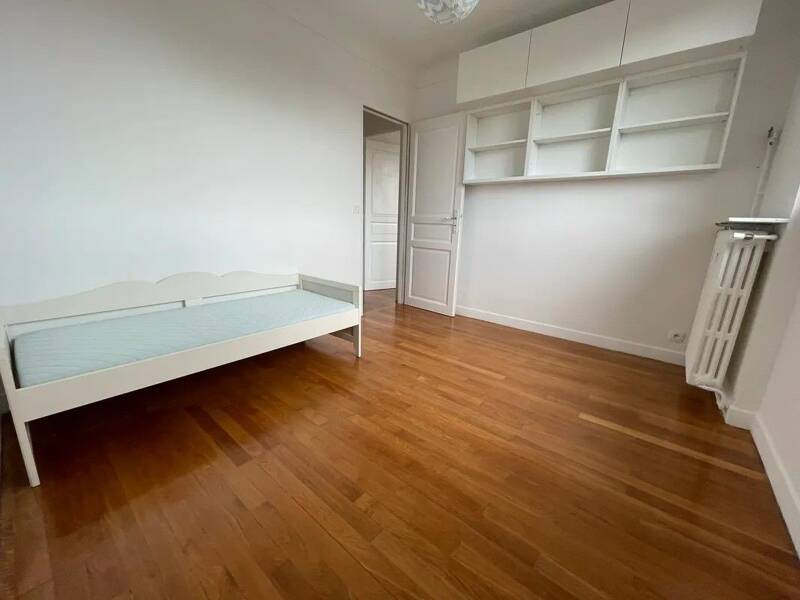 Apartment for rent of 59 sqm in Boulogne-Billancourt.