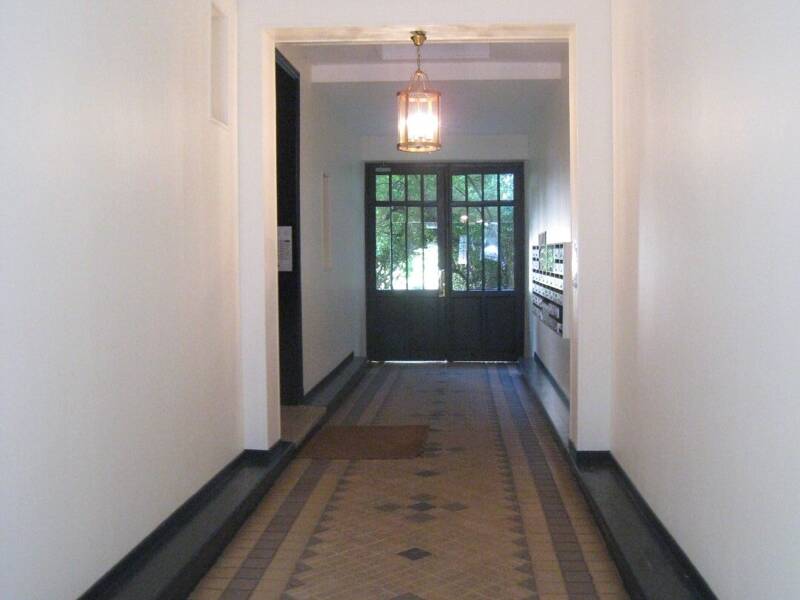 Apartment for rent, 61 sqm, in Neuilly-sur-Seine.