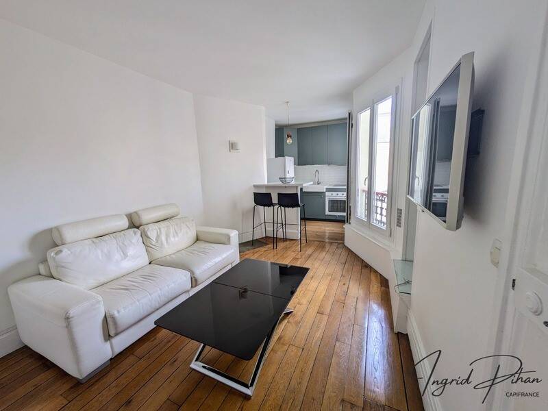 38 sqm apartment for rent in PARIS 9