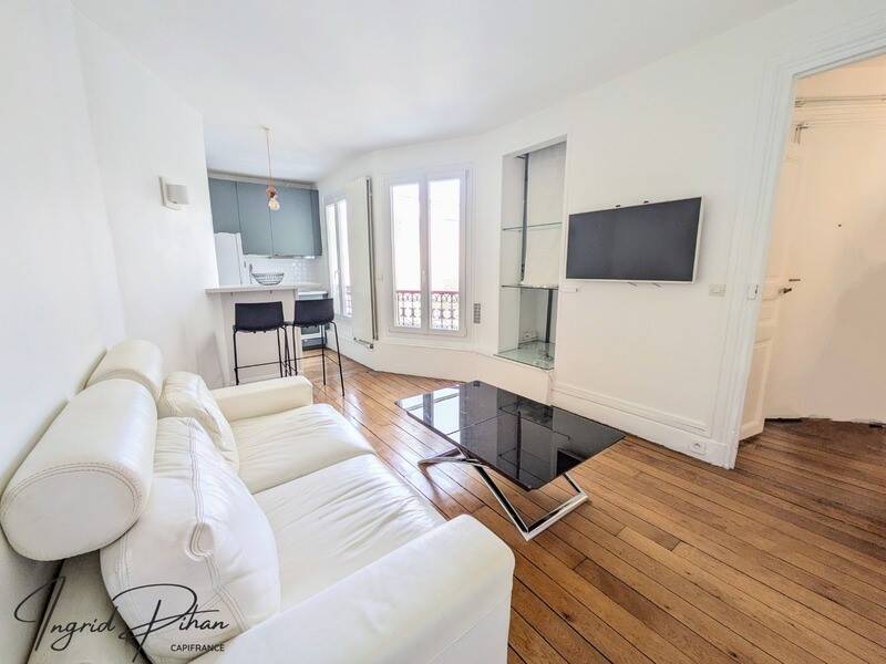 T2 38m² lumineux au calme rue Henry Monnier Paris 9