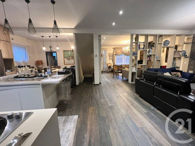 Location maison de 229m2 à HOUILLES