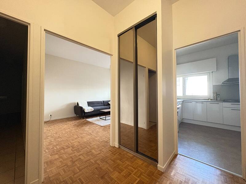 Location appartement de 73m2 à PARIS 15