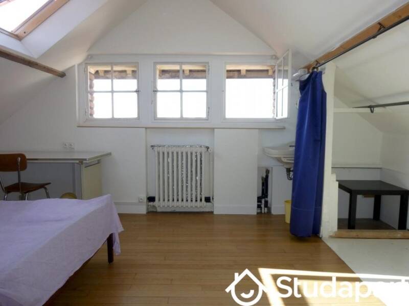 Short-term rental apartment of 55sqm in BAGNOLET.