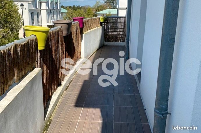Appartement de 2 pièces à Évry-Courcouronnes (91000)