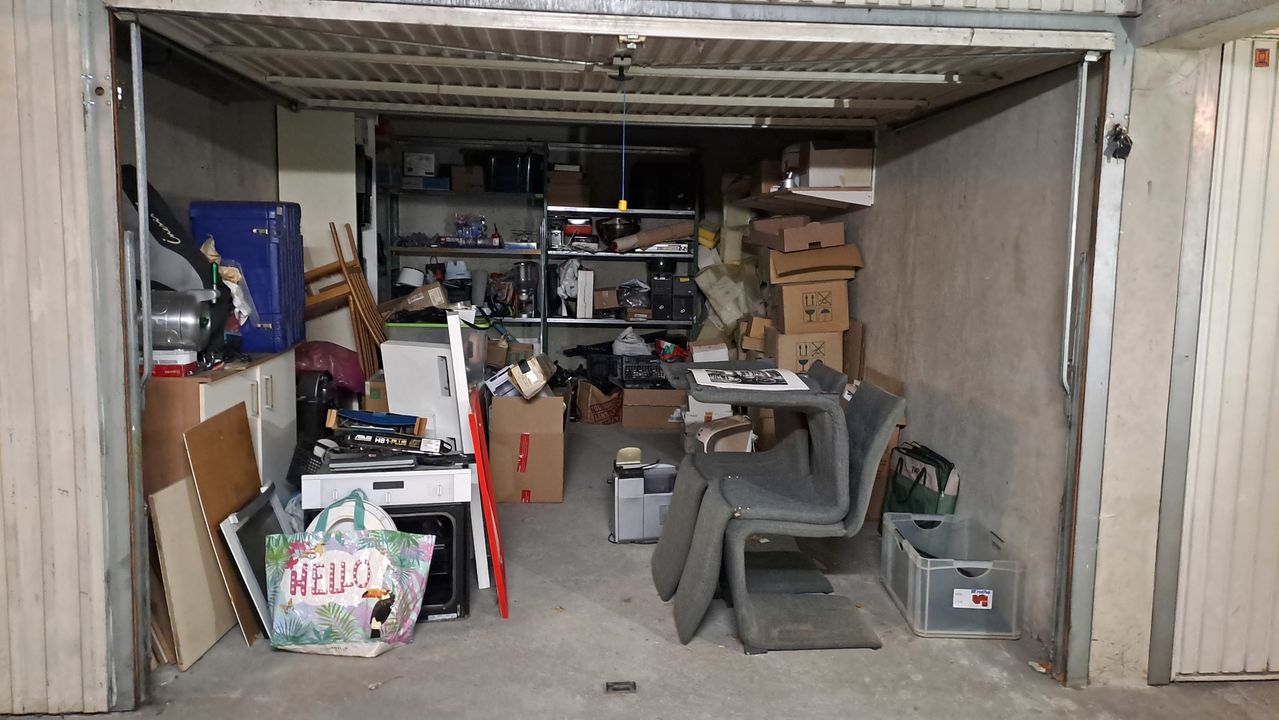 GARAGE EN SOUS SOL
