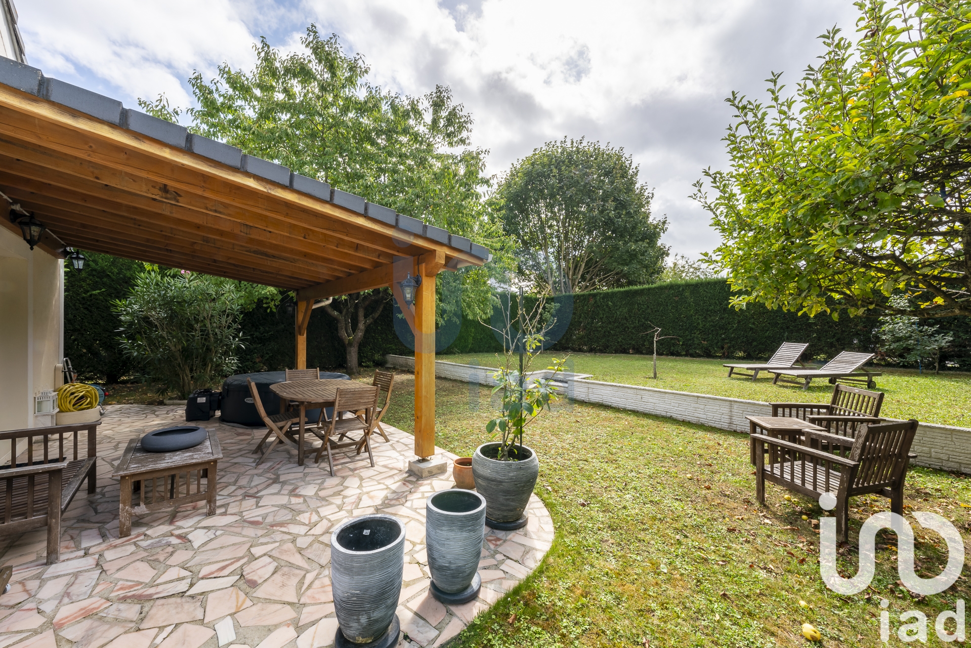 Pavillon à Lieusaint (77127)