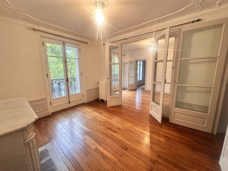 Location appartement de 79m2 à PARIS 15