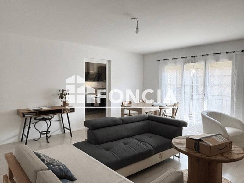 Location appartement de 79m2 à HOUDAN