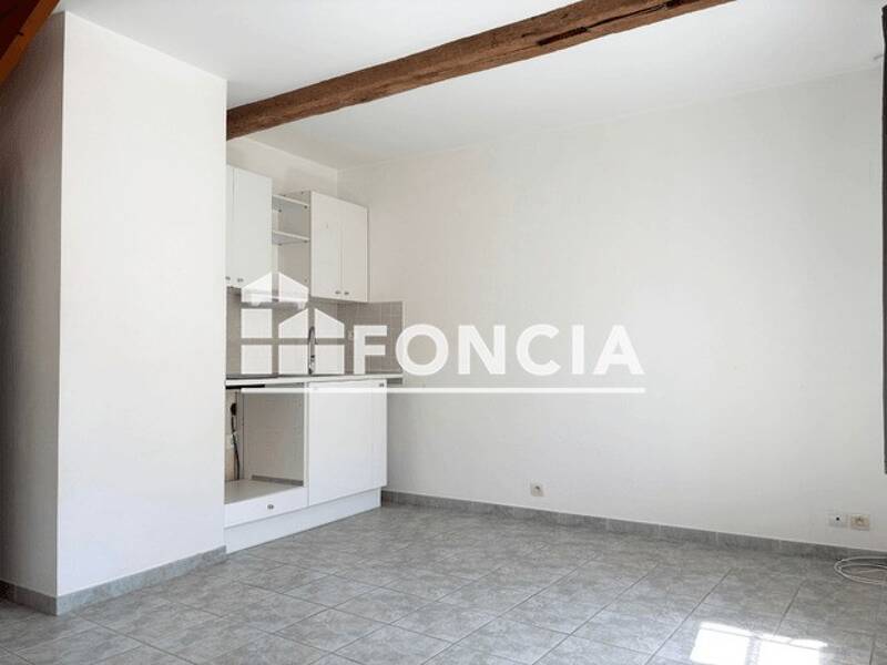 Location appartement de 21m2 à HOUDAN