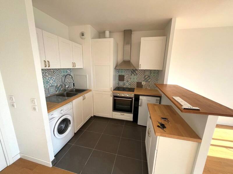 Location appartement de 44m2 à LA GARENNE COLOMBES