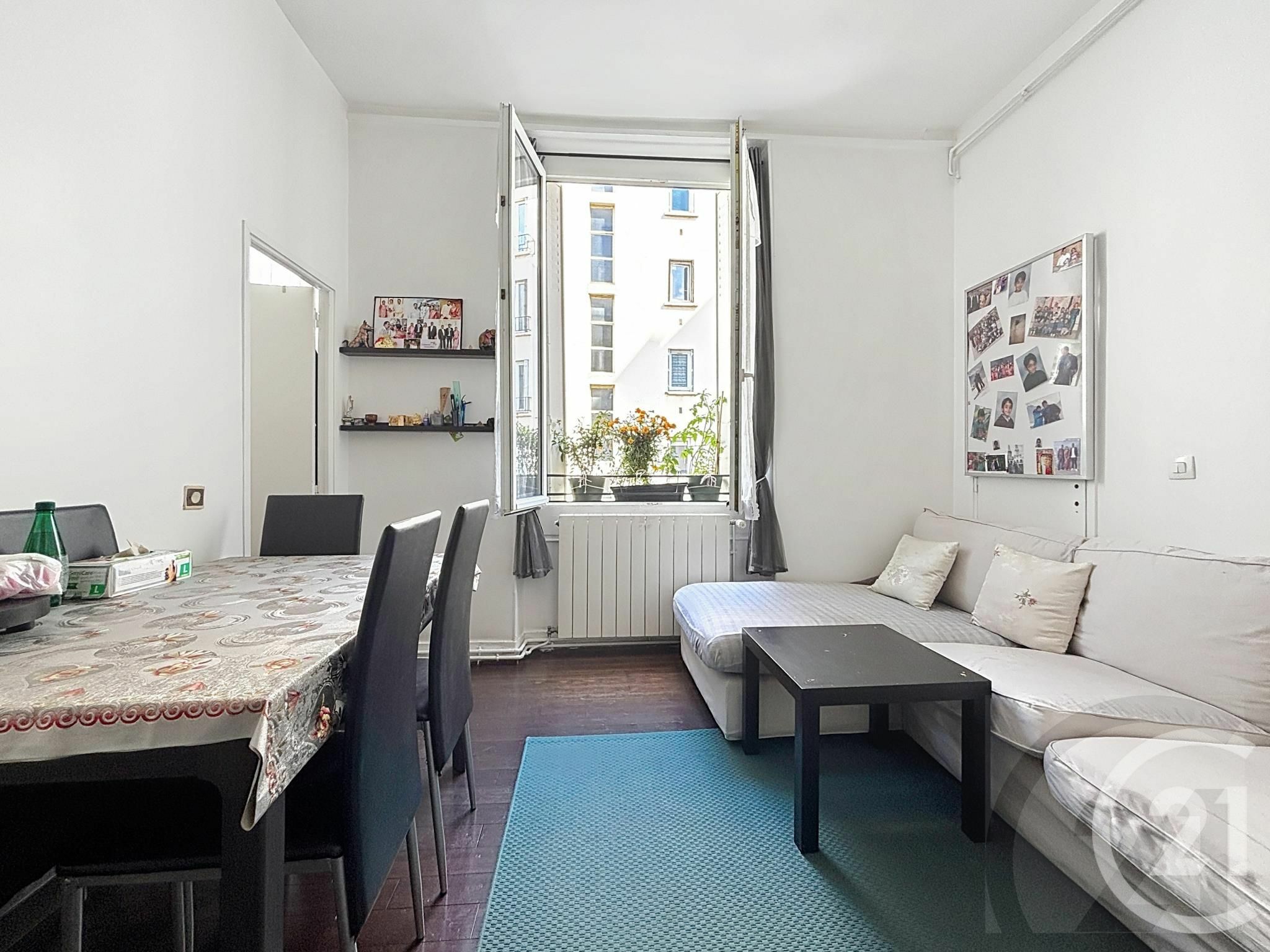 For sale: 40sqm apartment in Paris 10.