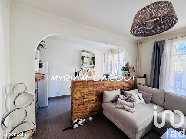 Studio 2 pièces 45 m2