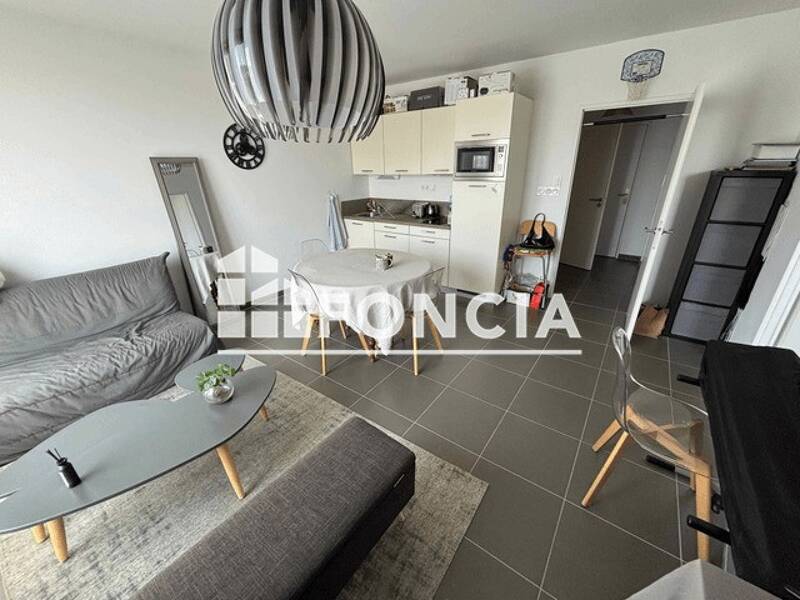 Apartment for rent of 41 sqm in TOURS