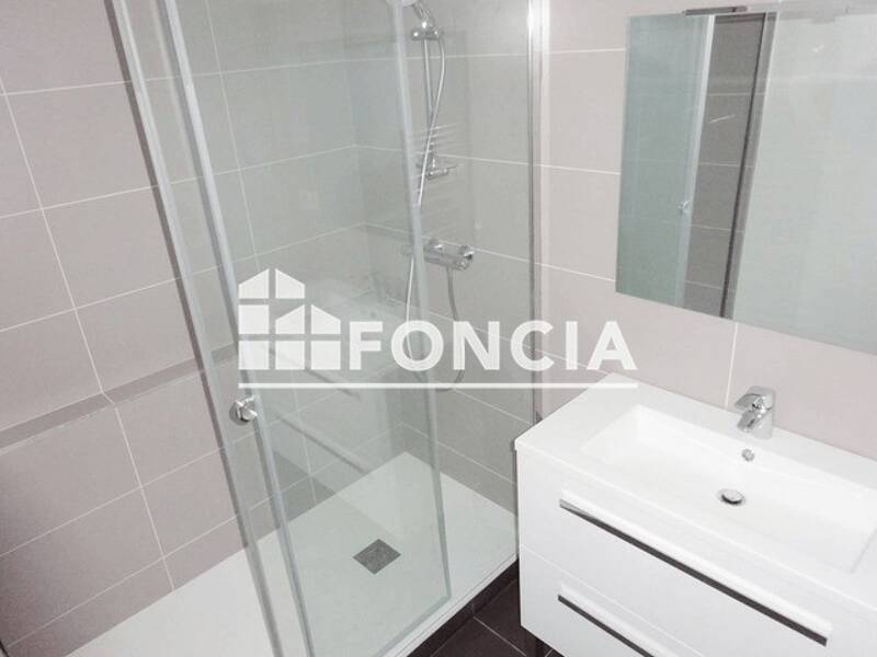 66 sqm apartment for rent in ROUEN