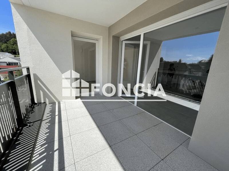 Apartment for rent of 44 sqm in CRUSEILLES