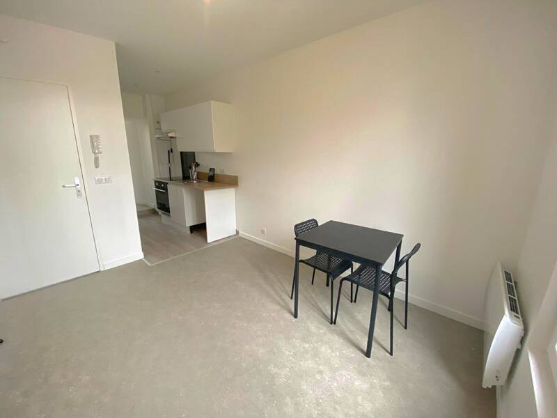 Apartment for rent, 27 sqm in MONTGERON.