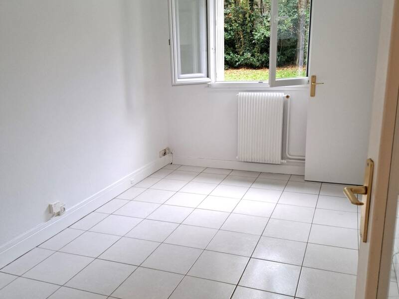 Location appartement de 18m2 à VERSAILLES
