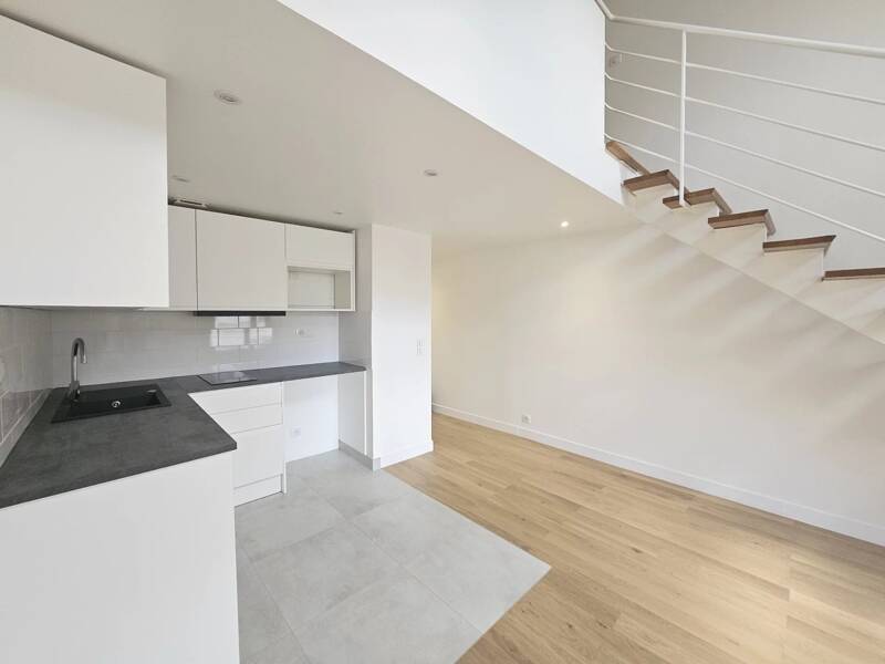 Location appartement de 41m2 à PARIS 7
