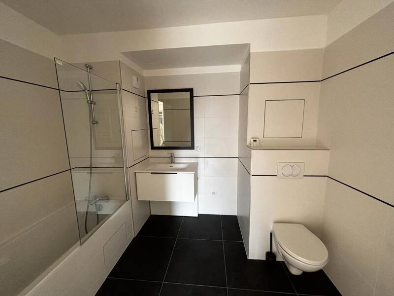 Location appartement de 48m2 à COURBEVOIE