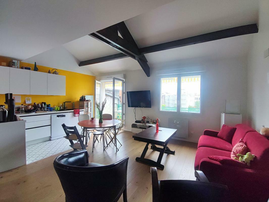 DUPLEX AUTHENTIQUE 6 PIECES ROMAINVILLE METRO CARNOT