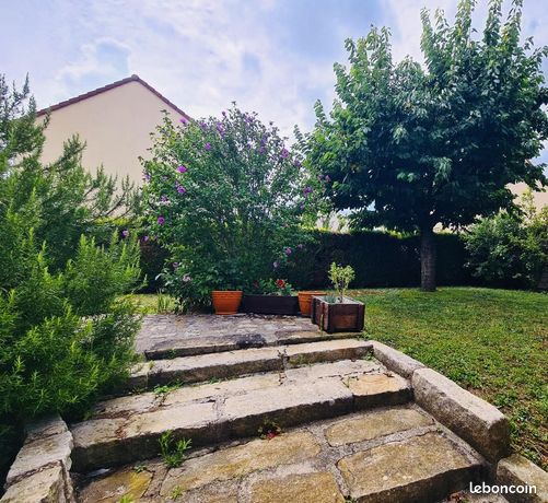 5-room house in Melun (77000)
