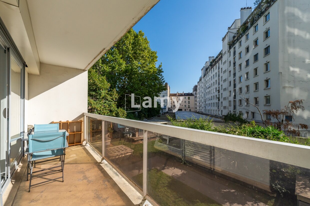 Sale apartment of 61sqm in PARIS 12