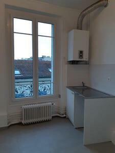 Apartment for rent of 81sqm in MONTREUIL