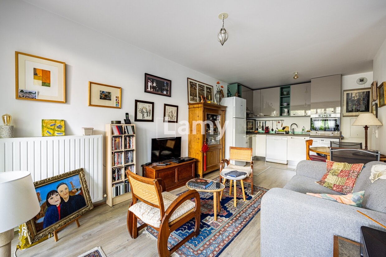 NOGENT SUR MARNE - Appartement avec terrasse