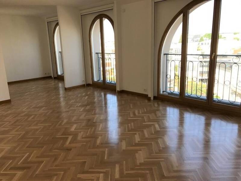 92 sqm apartment for rent in Issy les Moulineaux