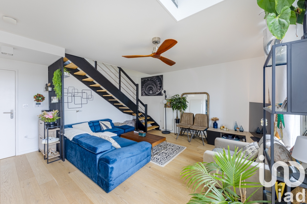 Duplex 70 m² lumineux avec terrasse Cergy 95000