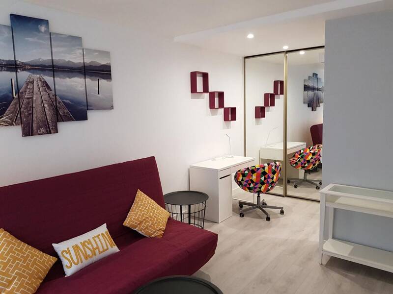 25 sqm apartment for rent in Courbevoie