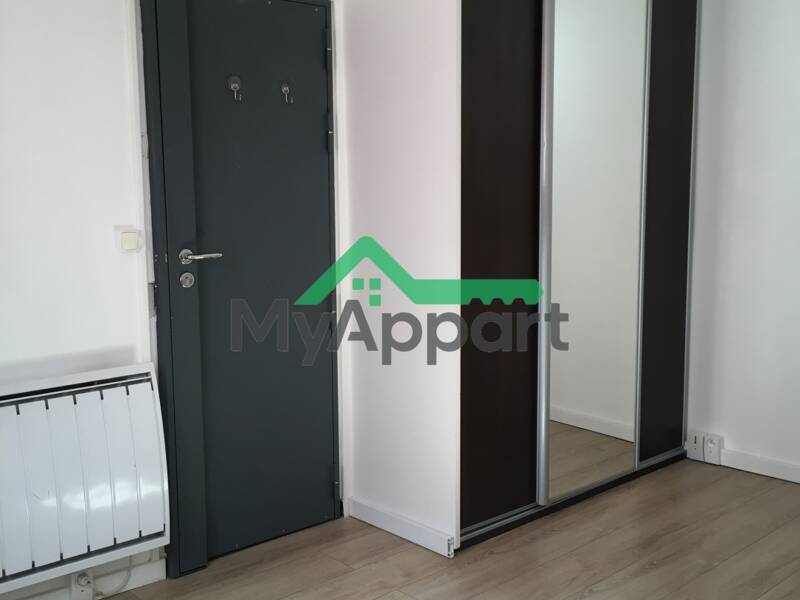 Location appartement de 17m2 à PARIS 14