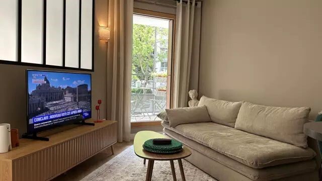 57 sqm apartment for rent in CLICHY