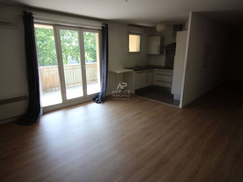 62sqm apartment for rent in Poissy