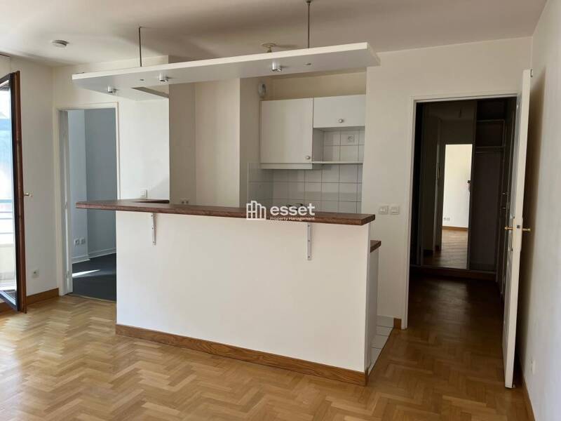 38 sqm apartment for rent in Courbevoie