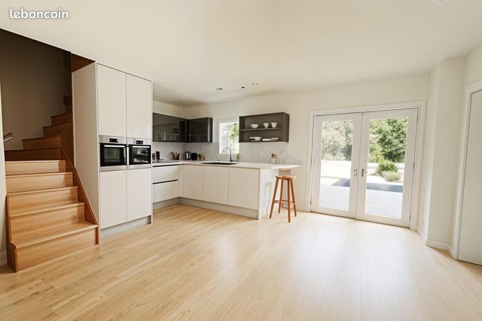 Casa 7 locali 189 mq