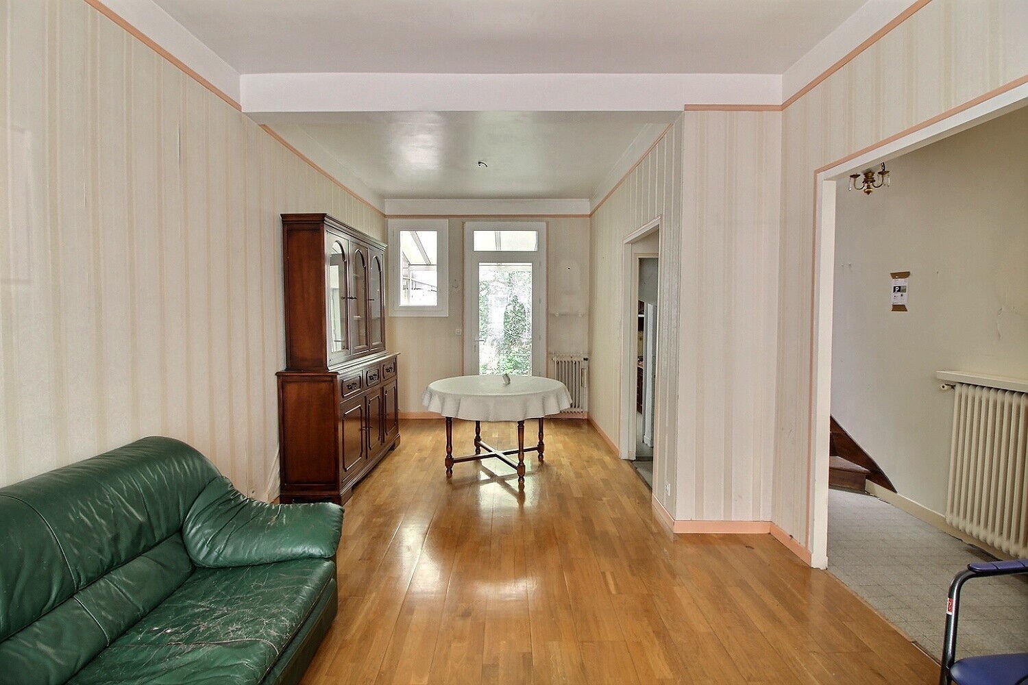 بيع منزل بمساحة 65م² في سورسنس