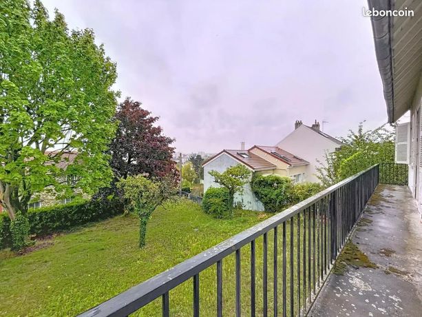 Maison 9 pièces 232 m2