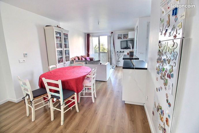 شقة 3 غرف 61 م²