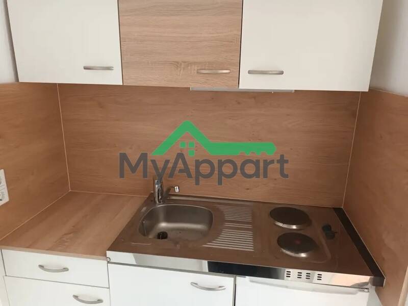 إيجار شقة بمساحة 18م² في إيسي لي مولينو