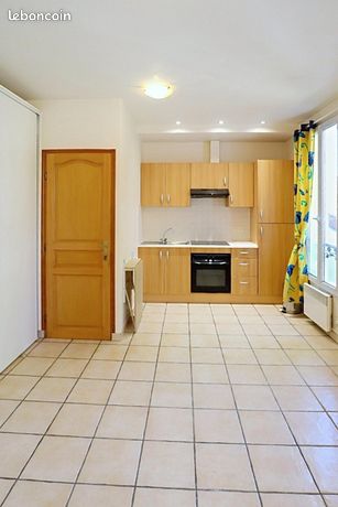 Appartamento di 1 locale a Saint-Denis (93200)