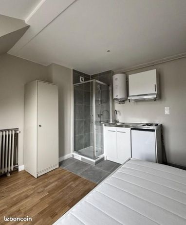 ستوديو غرفة واحدة بمساحة 10 م²