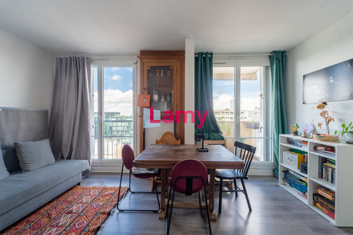 Annexe + Appartement + Parking