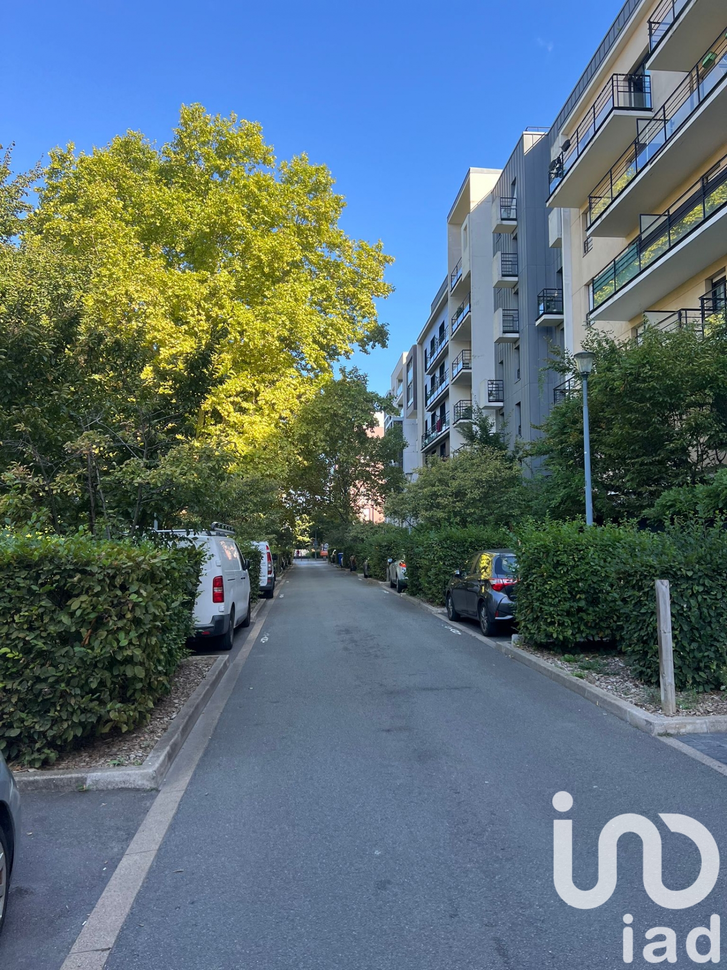 شقة في أزنيير-سور-سين (92600)