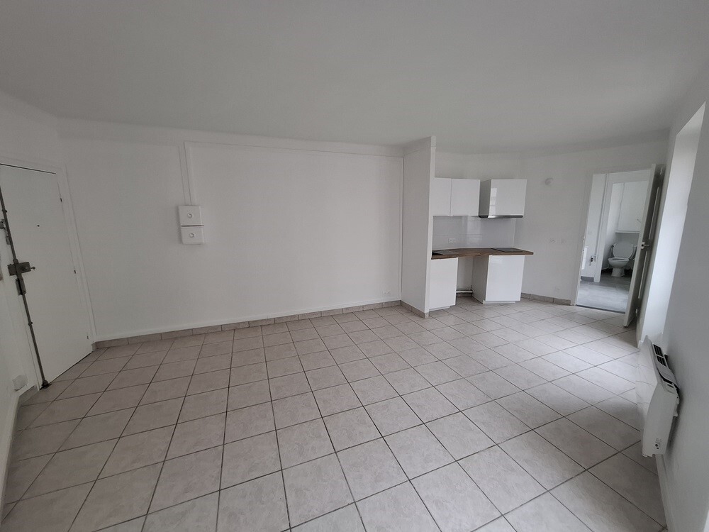 Location appartement de 28m2 à PARIS 18