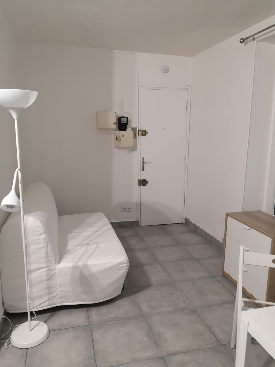 Affitto appartamento di 16 mq a PARIGI 17